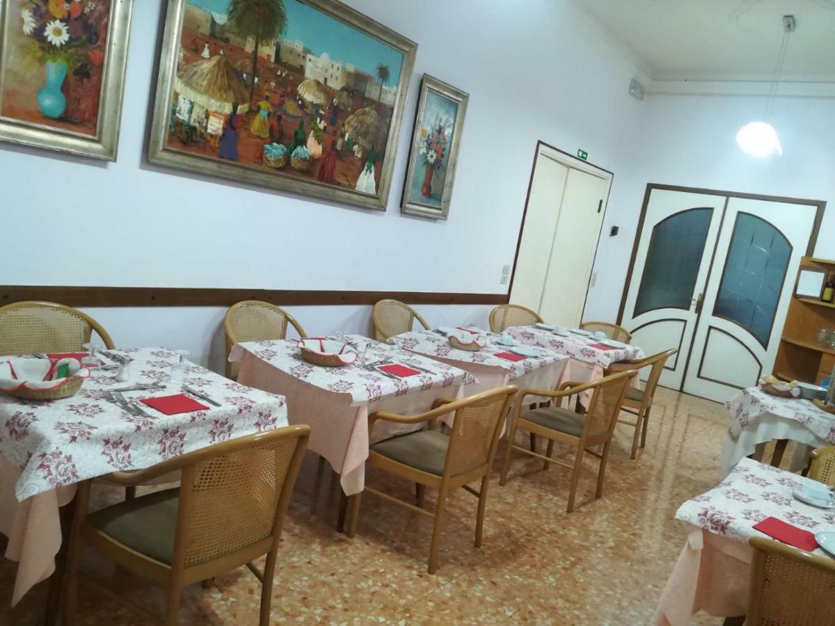 Hotel Olimpia Алассио Экстерьер фото