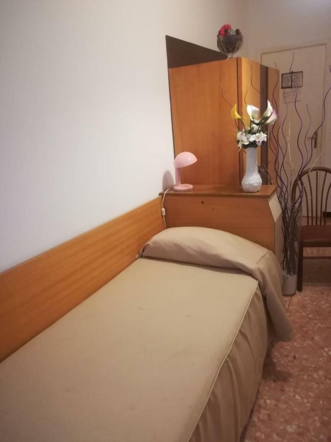 Hotel Olimpia Алассио Экстерьер фото